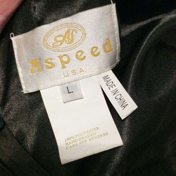 Formal beaded Gown - Picture 4 of 6